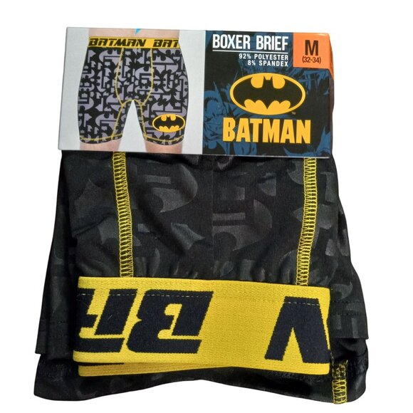 Bioworld Size Medium 32 34 Boxer Briefs Mens Batman Black Yellow DC Comics NEW - Picture 2 of 6